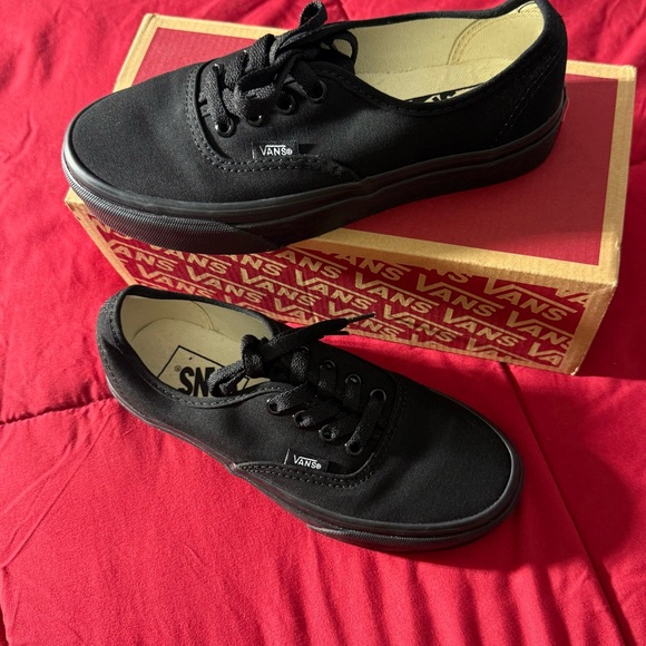 Vans Shoes - Vans Classic Black Lace-Up Shoes